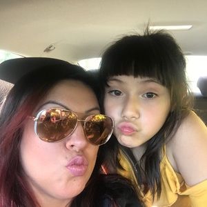 Meet your Posher, Brenda